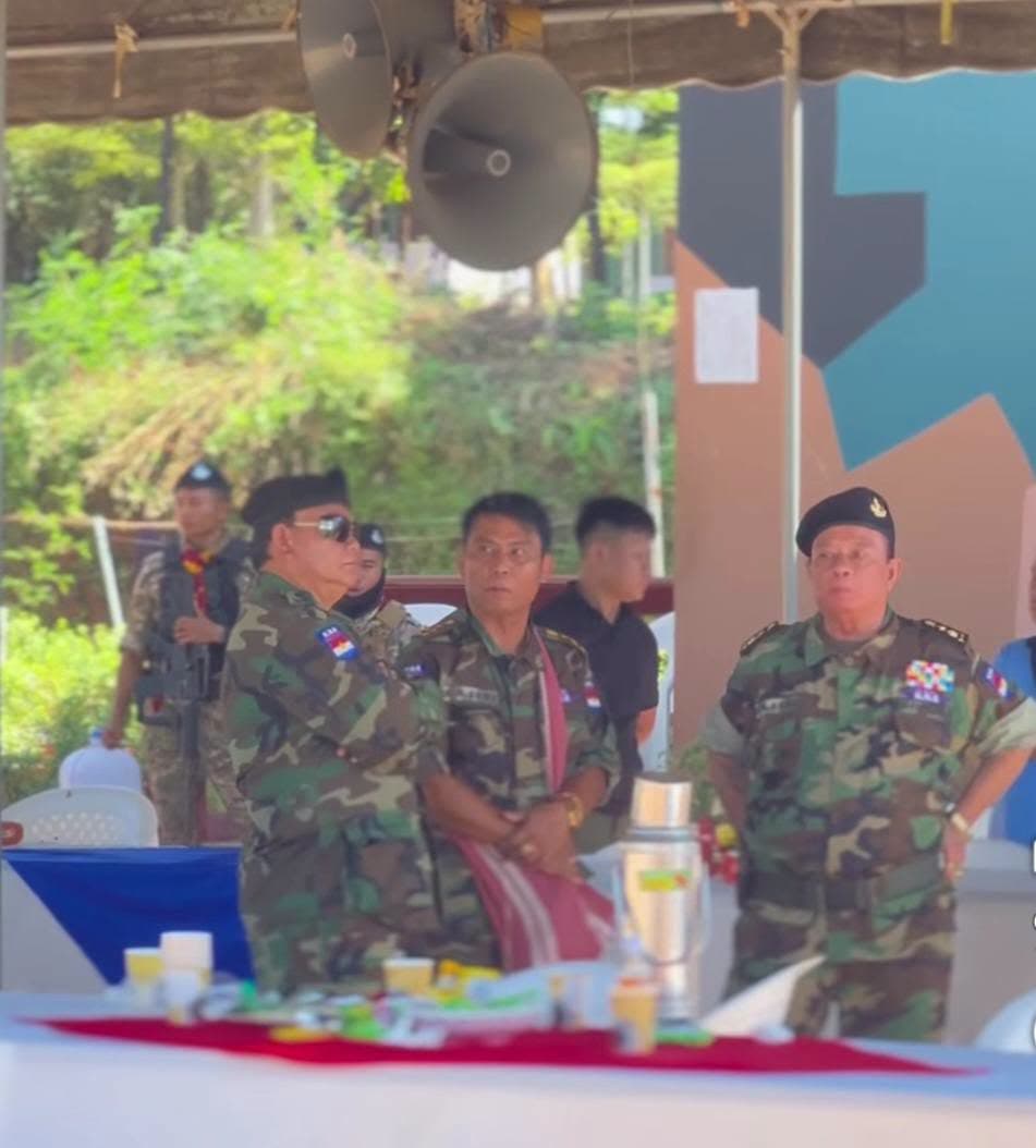 ကရင်အမျိုးသားတပ် (KNA) ၏ တပ်ဖွဲ့ဝင်အင်အား ၁,၀၀၀ နီးပါးပါဝင်သည့် အခြေခံစစ်ပညာ မွမ်းမံသင်တန်းဆင်းပွဲ ကျင်းပ